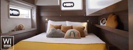 OLIVIA  Catana Catamaran Bali 4.4 Interior 13