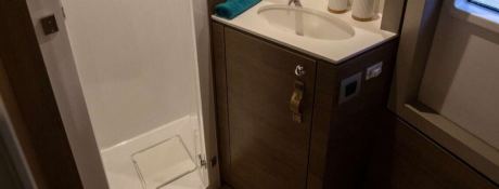 OLIVIA  Catana Catamaran Bali 4.4 Interior 15