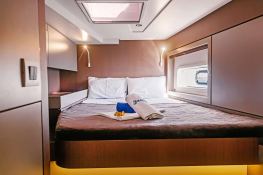 Bali 4.6 Catana Catamaran Interior 11