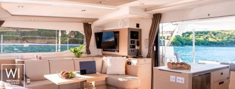 FP 51 Fountaine Pajot Interior 6