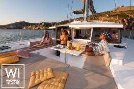 Bali 4.2 Catana Catamaran Interior 3