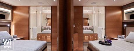 Midnight Moon  Horizon Horizon 85 Interior 1