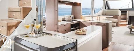 ELIZABETH   Princess Yachts Y 72 Interior 22