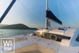 Islands Spirit 410 Islands Spirit Catamaran Exterior 6