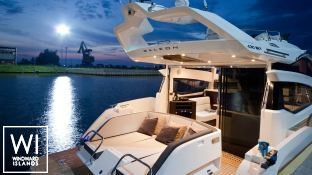Skydeck  430 Galeon Interior 5