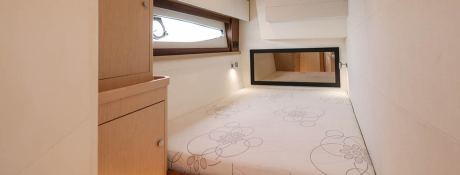 Power 44 Focus Interior 11