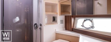 Power 44 Focus Interior 12