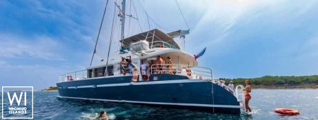 SOLANA II  TMI Catamaran 20m Exterior 4