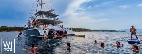 SOLANA II  TMI Catamaran 20m Exterior 7