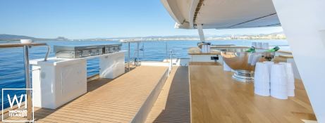 mayba  TMI Catamaran 20m Exterior 11