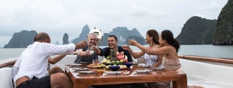 MAHA BHETRA   Motoryacht Thai-crafted wooden hull Interior 13