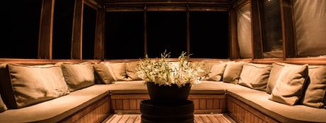 MAHA BHETRA   Motoryacht Thai-crafted wooden hull Interior 14