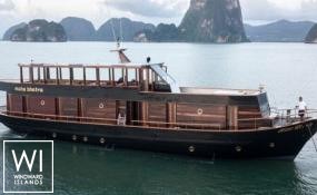 MAHA BHETRA   Motoryacht Thai-crafted wooden hull Exterior 1