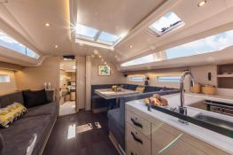 Jeanneau 51 Jeanneau Interior 8