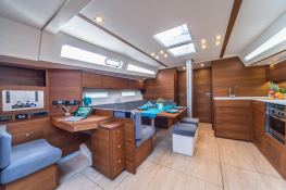 More sailing yacht 55