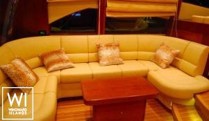 ADAMO  Riviera yachts Riviera 55 Interior 10