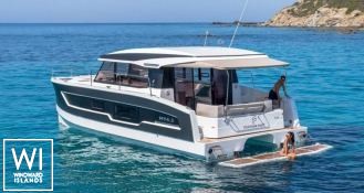 MY 4.S Fountaine Pajot Exterior 8