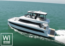 MY 48 Powercat Fountaine Pajot Exterior 3