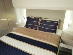 MY 48 Powercat Fountaine Pajot Interior 2