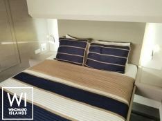 MY 48 Powercat Fountaine Pajot Interior 2