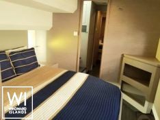 MY 48 Powercat Fountaine Pajot Interior 3