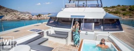 D2  Fountaine Pajot Power 67 Exterior 7