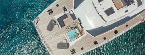 D2  Fountaine Pajot Power 67 Exterior 5