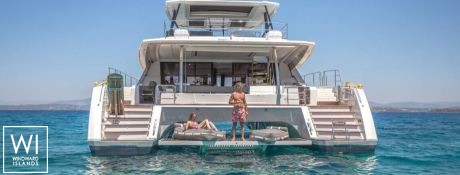 DOMPE  Fountaine Pajot Power 67 Exterior 5