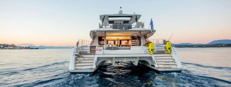 D2  Fountaine Pajot Power 67 Exterior 1