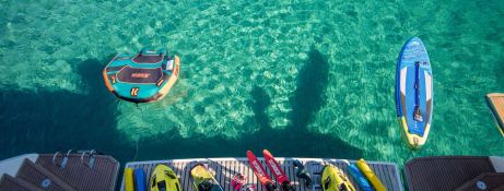 D2  Fountaine Pajot Power 67 Exterior 2