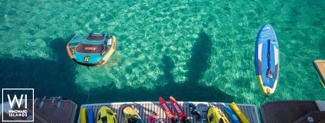 D2  Fountaine Pajot Power 67 Exterior 2