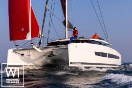 Aura 51 Fountaine Pajot Exterior 9