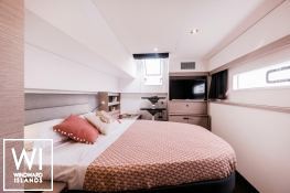 Aura 51 Fountaine Pajot Interior 1
