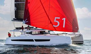 VIENNA  Fountaine Pajot Aura 51 Exterior 2