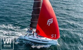 VIENNA  Fountaine Pajot Aura 51 Exterior 3