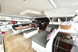 VIENNA  Fountaine Pajot Aura 51 Interior 19