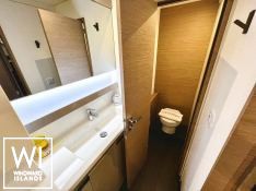 VIENNA  Fountaine Pajot Aura 51 Interior 22