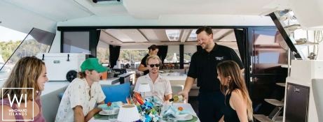 TEDAVI  Fountaine Pajot Aura 51 Exterior 1