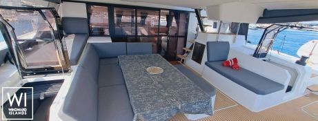 Le Grand Bogavant (ex Le Grand Bogavant) Fountaine Pajot Aura 51 Exterior 1