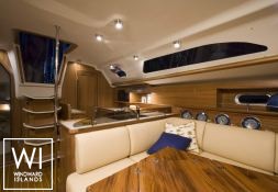 Catalina 445 Catalina Interior 3