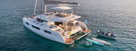 EFKRATI  Lagoon Catamaran Lagoon 51 Exterior 2
