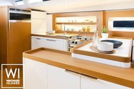 First 53 Beneteau Interior 3