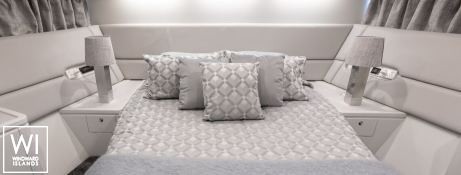 Templar  Alloy Yachts Yacht 25m Interior 14