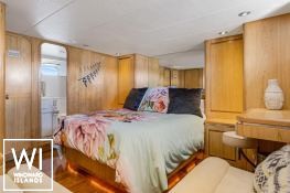 Nirvana  Vitec Yacht 21m Interior 11