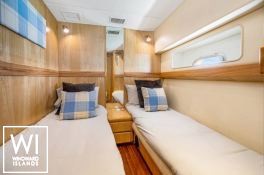 Nirvana  Vitec Yacht 21m Interior 17