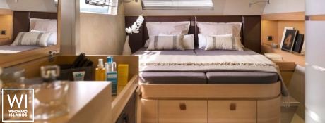 Neptune  Catana Catamaran Catana 70 Interior 12