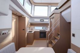 Lady D  Olympic Marine Power 60 Interior 7