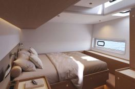 Lady D  Olympic Marine Power 60 Interior 5