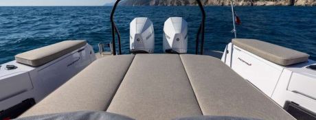 Yacht 39 Axopar Exterior 1