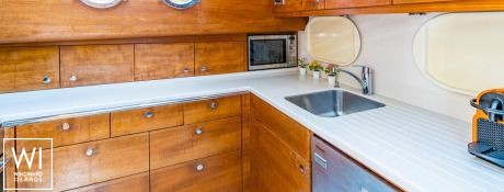 PARODIA II  Guy Couach Yacht 21m Interior 30